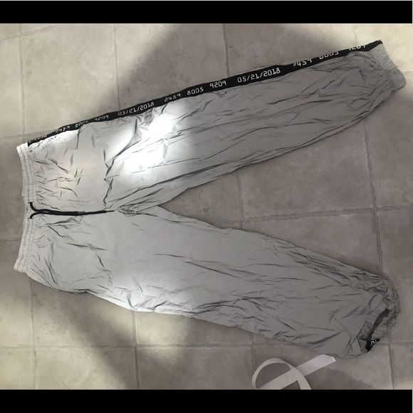 Fashion Nova reflective joggers - Picture 1 of 4